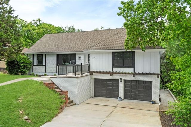 3147 Black Swan Drive, Shawnee, KS 66216