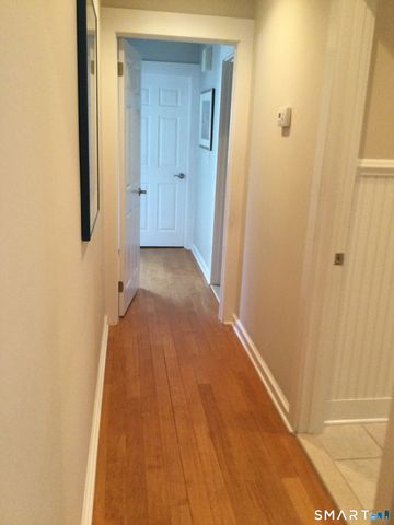 252 Agawam Drive A, Stratford, CT 06614