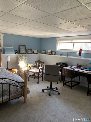 252 Agawam Drive A, Stratford, CT 06614