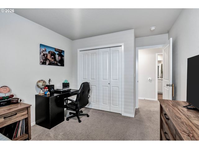 365 HIMALAYA St Ne, Salem, OR 97301