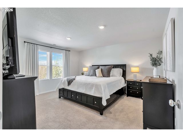 365 HIMALAYA St Ne, Salem, OR 97301