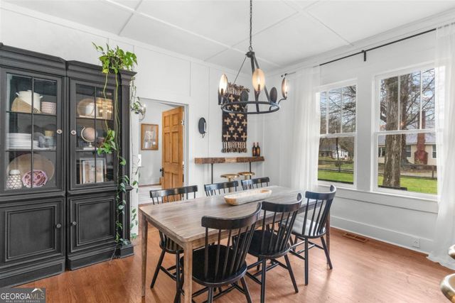 318 W South Street, Greensboro, GA 30642