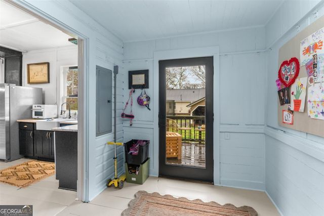 318 W South Street, Greensboro, GA 30642