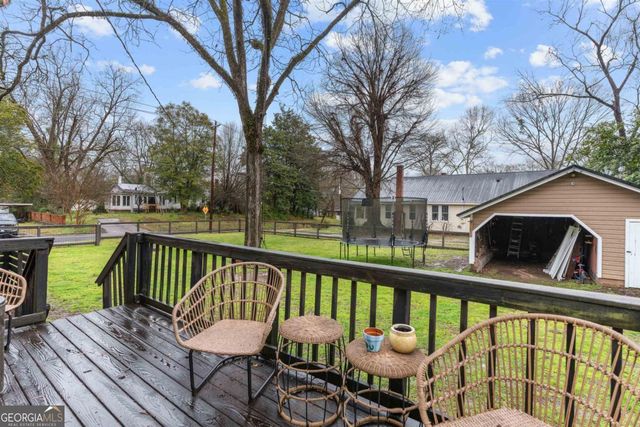 318 W South Street, Greensboro, GA 30642