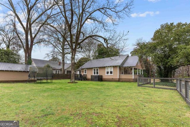 318 W South Street, Greensboro, GA 30642