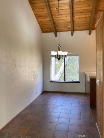 27657 Peninsula, Lake Arrowhead, CA 92352