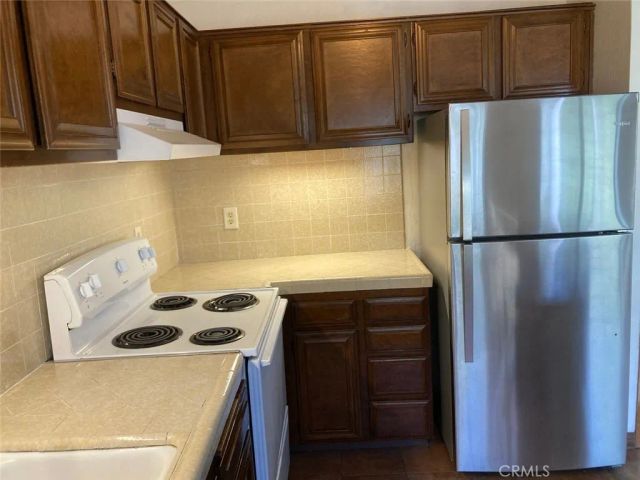27657 Peninsula, Lake Arrowhead, CA 92352
