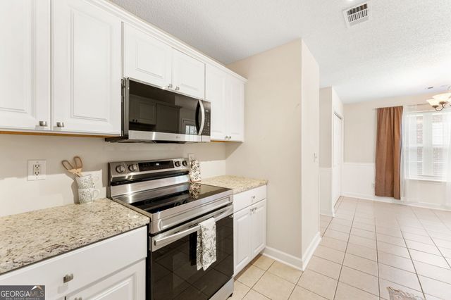 323 Links View Drive, Bonaire, GA 31005