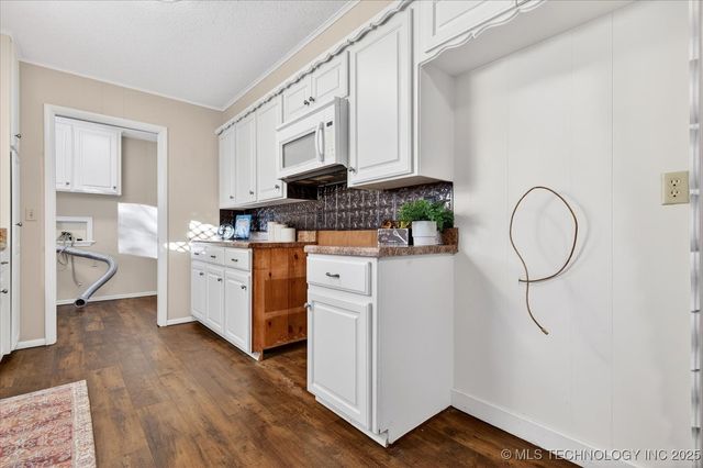 737 Crown Drive, Bartlesville, OK 74006