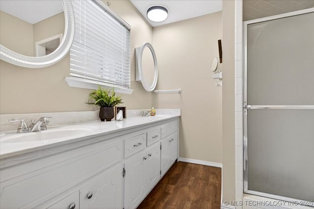 737 Crown Drive, Bartlesville, OK 74006