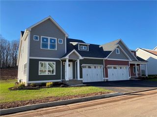 137 Mulholland Way, North Haven, CT 06473