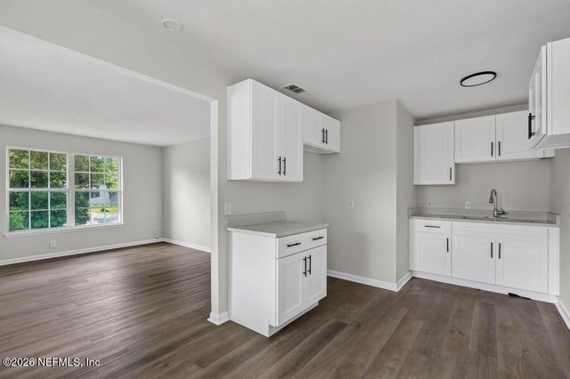 2715 W 45TH Street, Jacksonville, FL 32209