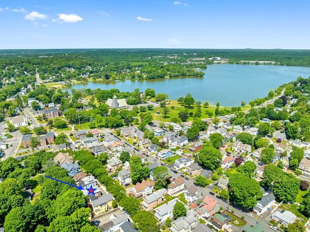 22 Park St A, Wakefield, MA 01880