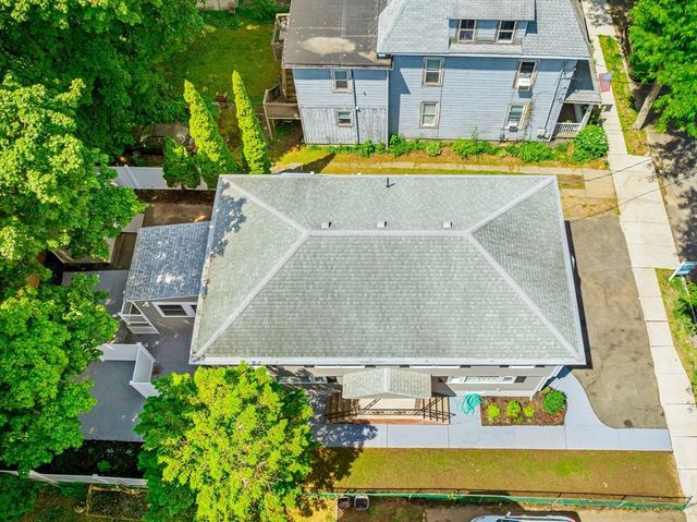 22 Park St A, Wakefield, MA 01880