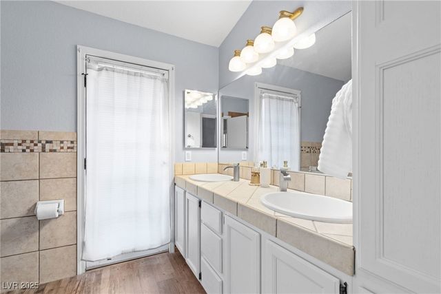 2842 Mahogany Grove Avenue, Henderson, NV 89074