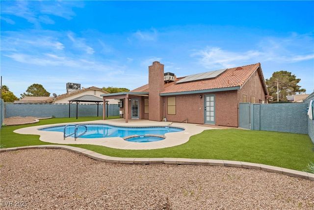 2842 Mahogany Grove Avenue, Henderson, NV 89074