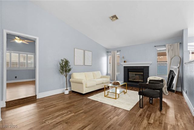 2842 Mahogany Grove Avenue, Henderson, NV 89074