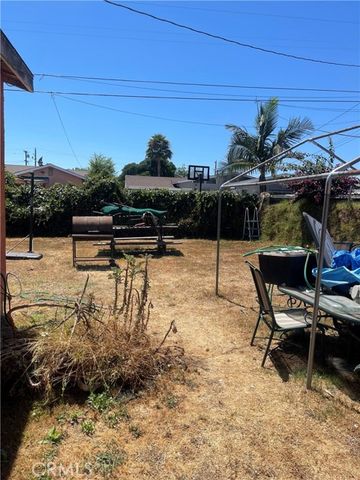 14605 S Bahama Avenue, Compton, CA 90220