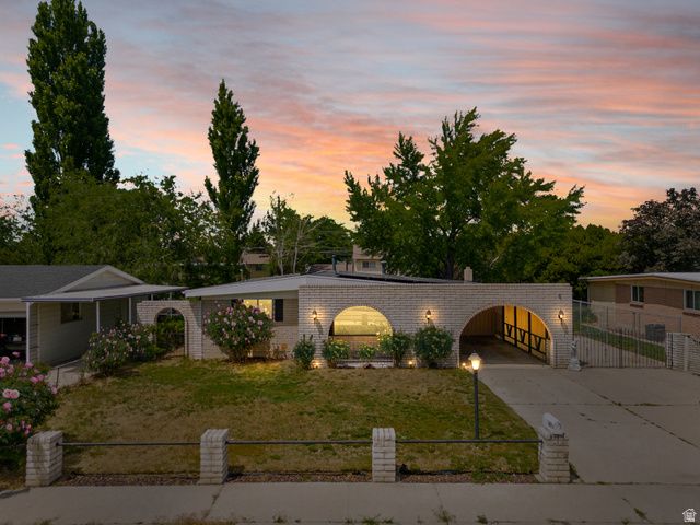 1876 W 3350 S, Salt Lake City, UT 84119
