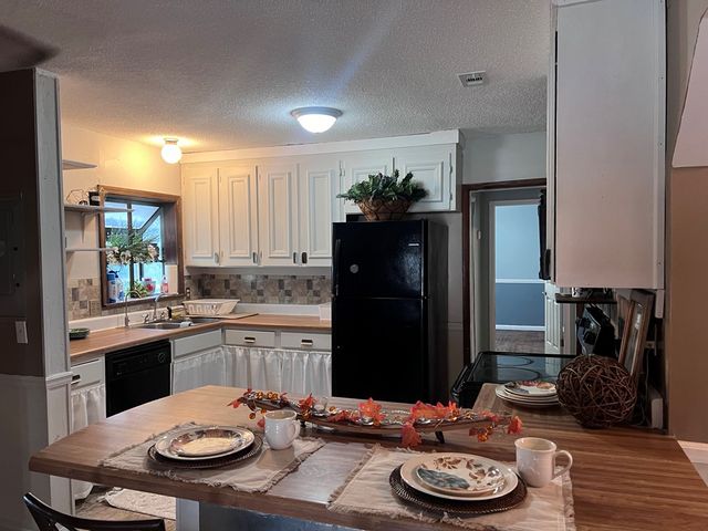 1203 S. Bell St, Dothan, AL 36301