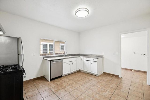 735 Locust Street, San Jose, CA 95110