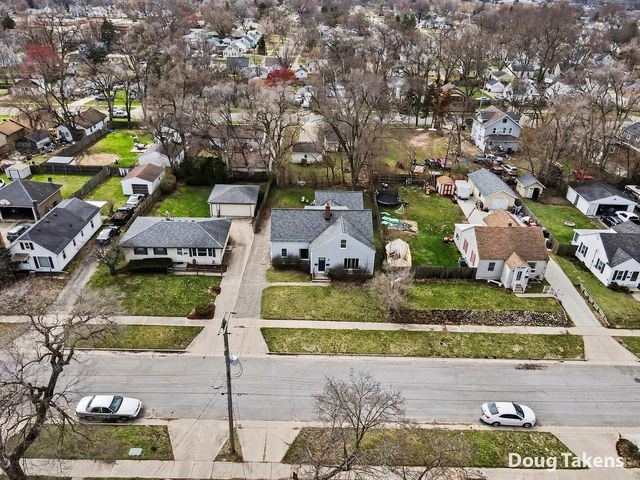 3047-3049 Highgate Avenue Sw, City Of Wyoming, MI 49509