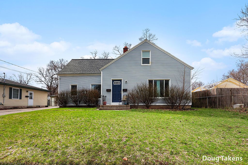 3047-3049 Highgate Avenue Sw, City Of Wyoming, MI 49509