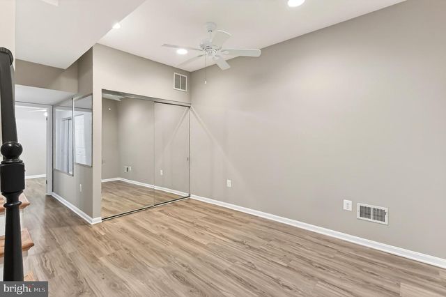 564 N WEST ST, Alexandria, VA 22314