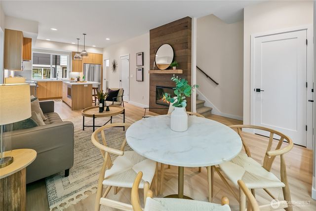 1746 B NW 62nd Street, Seattle, WA 98107