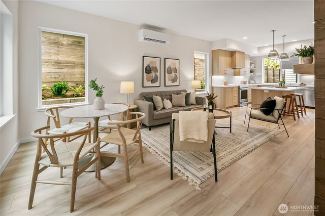 1746 B NW 62nd Street, Seattle, WA 98107