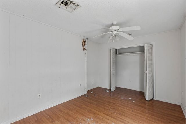 2326 12th Avenue N, Texas City, TX 77590