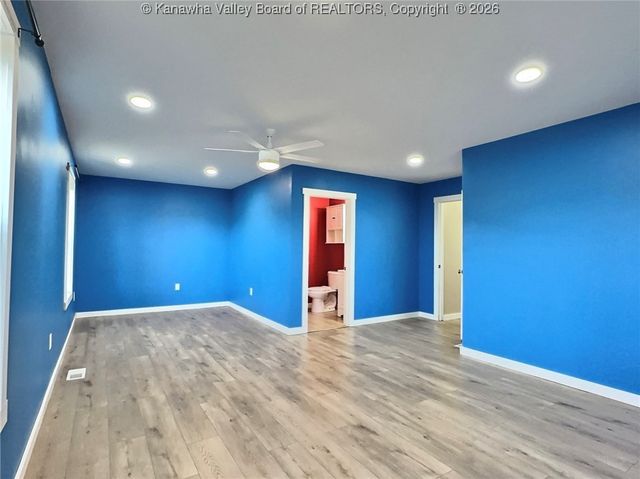 322 Grandview Drive, Hurricane, WV 52226