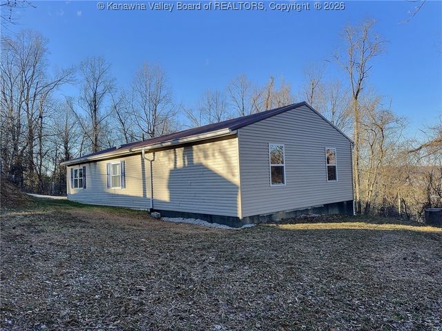 322 Grandview Drive, Hurricane, WV 52226