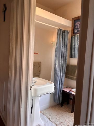 342 Alexander Hamilton, San Antonio, TX 78228