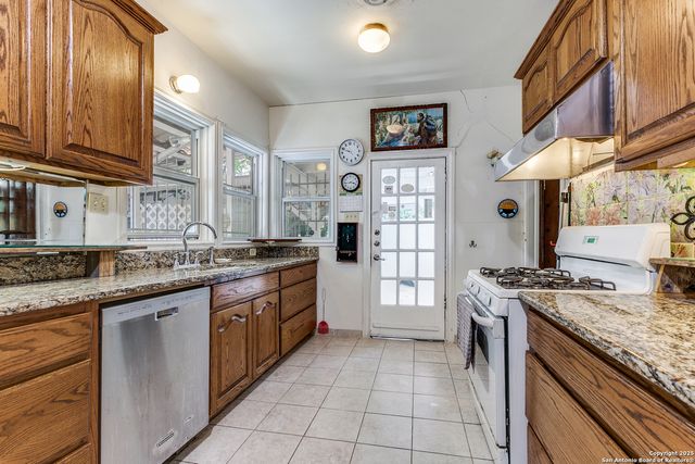 342 Alexander Hamilton, San Antonio, TX 78228