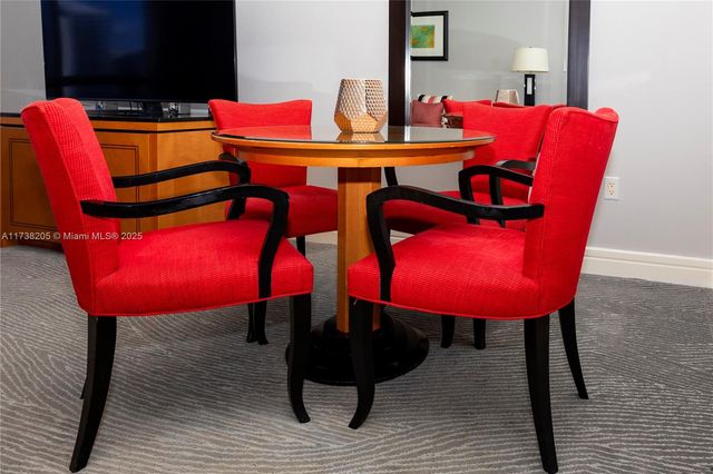 1435 Brickell Ave 3010, Miami, FL 33131