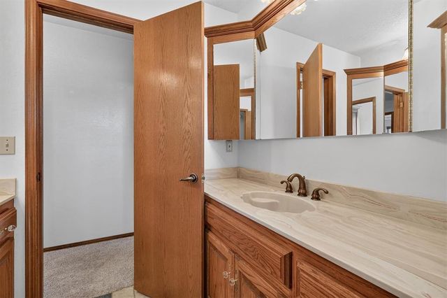 10616 SE 49th Street, Oklahoma City, OK 73150