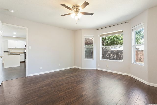 2614 Middleground, San Antonio, TX 78245
