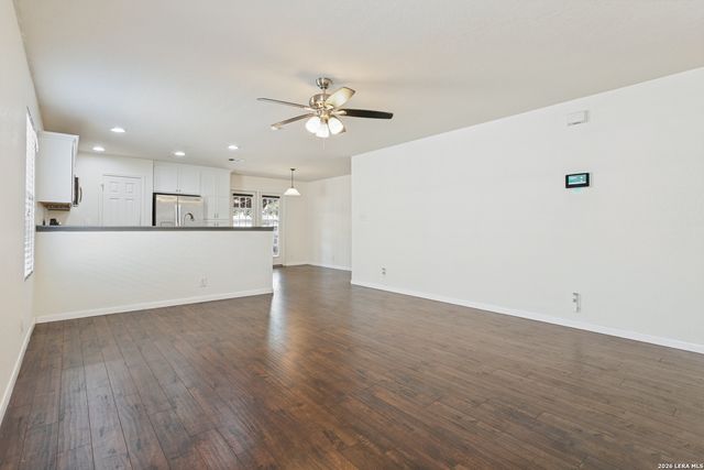 2614 Middleground, San Antonio, TX 78245