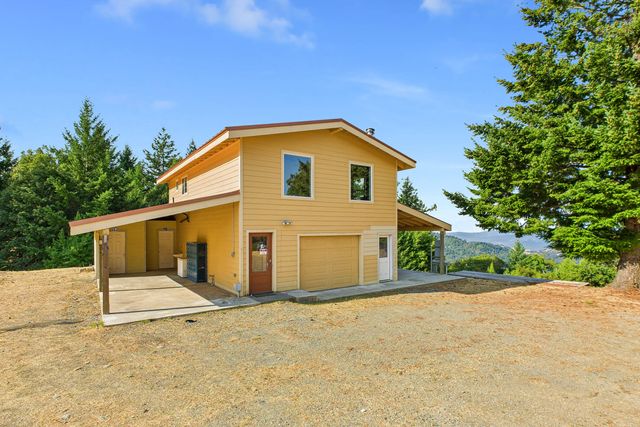 26092 Dyerville Loop Road, Garberville, CA 95542