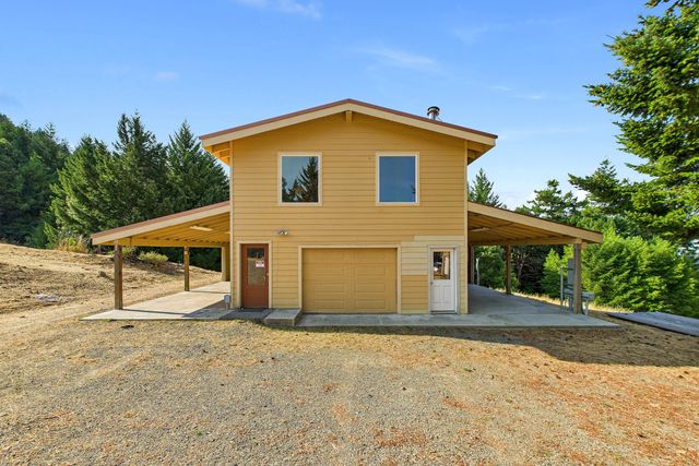 26092 Dyerville Loop Road, Garberville, CA 95542