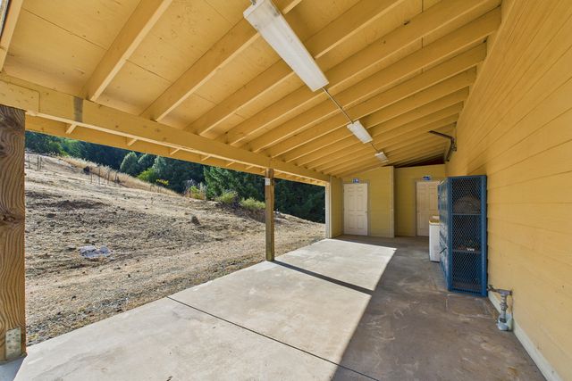 26092 Dyerville Loop Road, Garberville, CA 95542