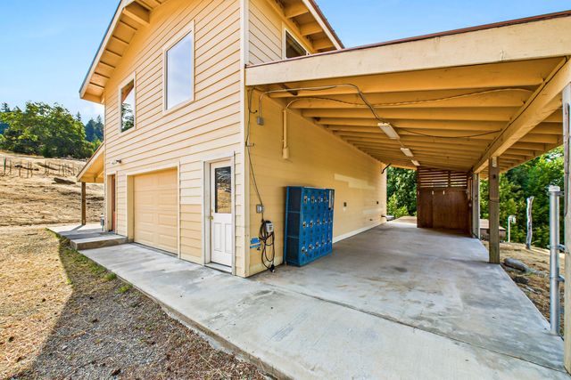 26092 Dyerville Loop Road, Garberville, CA 95542