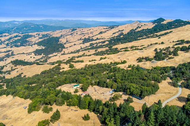 26092 Dyerville Loop Road, Garberville, CA 95542