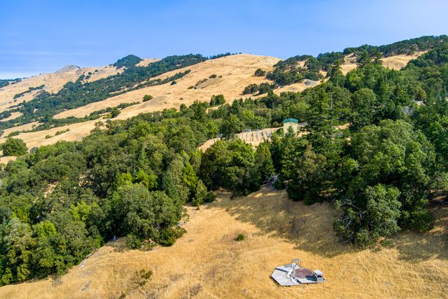 26092 Dyerville Loop Road, Garberville, CA 95542
