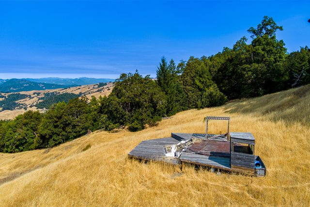 26092 Dyerville Loop Road, Garberville, CA 95542