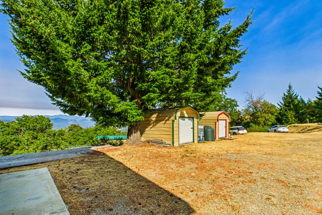 26092 Dyerville Loop Road, Garberville, CA 95542
