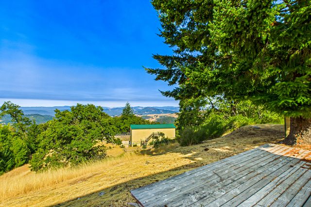 26092 Dyerville Loop Road, Garberville, CA 95542