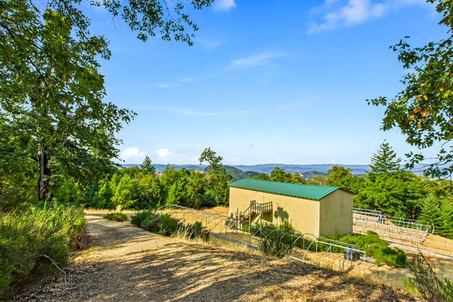 26092 Dyerville Loop Road, Garberville, CA 95542