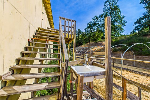 26092 Dyerville Loop Road, Garberville, CA 95542
